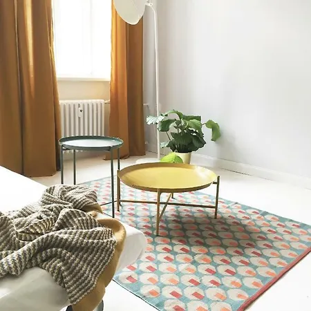 1br Right In The Center Of